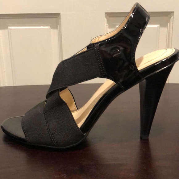 Calvin Klein Shoes - Picture 3 of 4